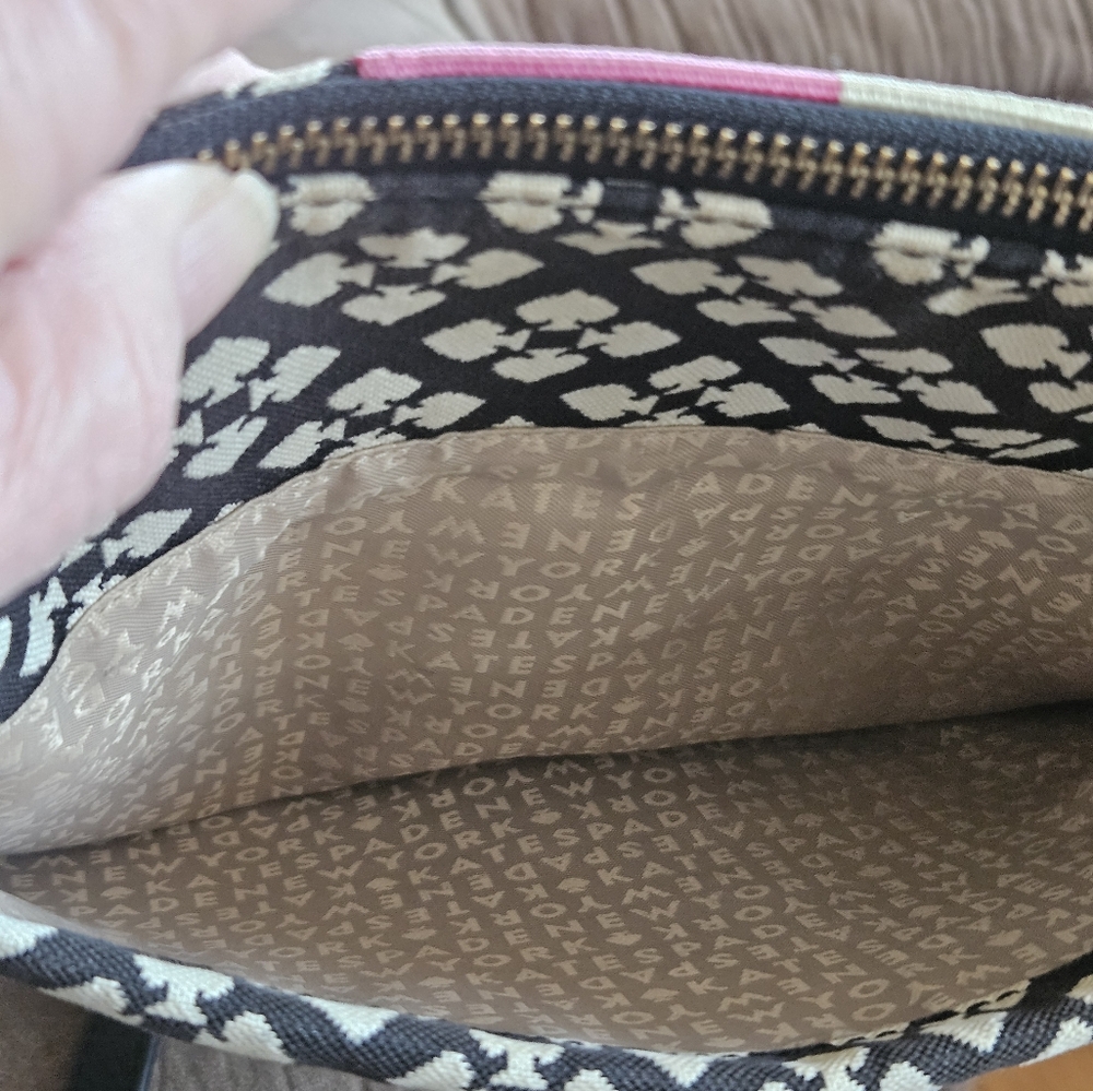 Kate Spade Victoria Black and Pink Crossbody Bag - Picture 6 of 9
